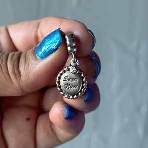 Pandora charm: Sweet Niece charm